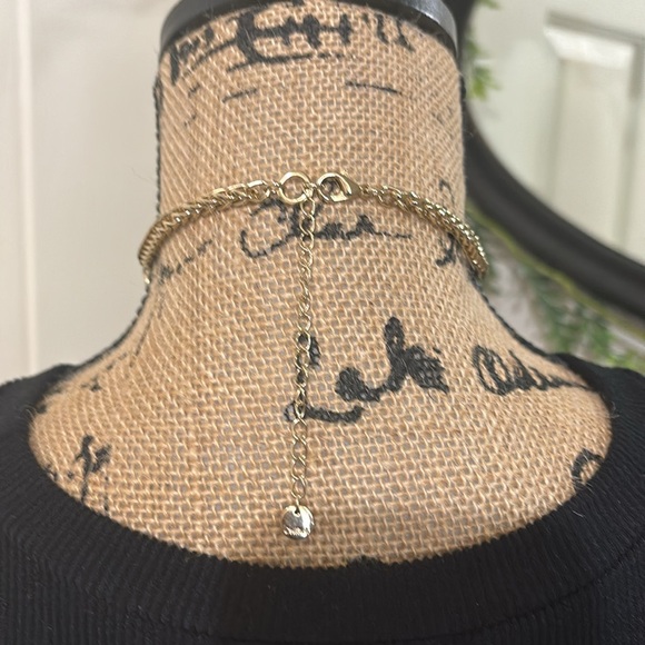 Chocker Style Necklace and Earrings - Picture 8 of 11